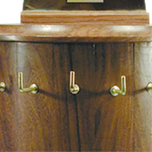 Schlüsselanhänger-Ständer – Detail der Oberfläche