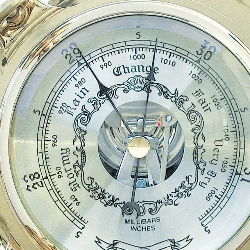 Barometer im Bullauge – weitere Ansicht