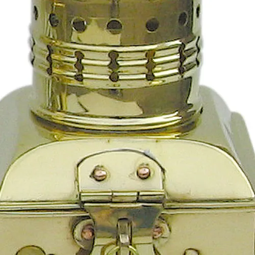 Cargo-Lampe mit Petroleumbrenner – Detail der Oberfläche
