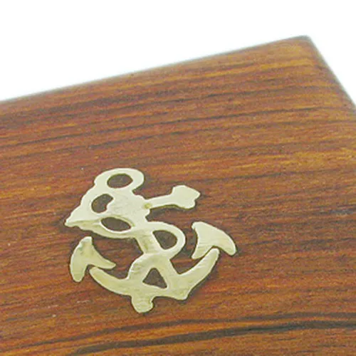 Holzbox – Detail der Oberfläche