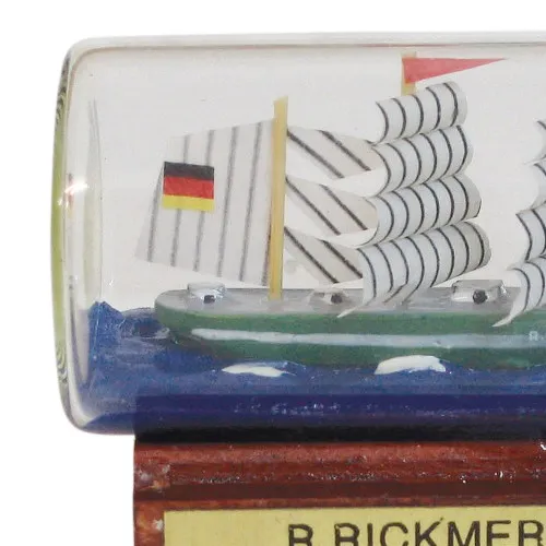 Detailansicht von Flaschenschiff - Rickmer Rickmers
