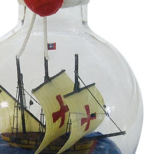 Flaschenschiff - SANTA MARIA in Nahaufnahme