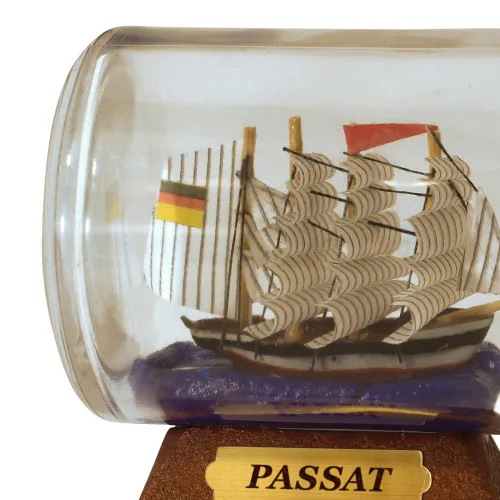 Detailansicht von Flaschenschiff - Passat