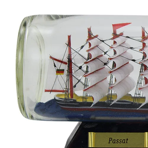 Detailansicht von Flaschenschiff - Passat