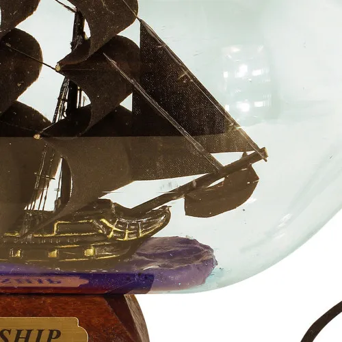 Flaschenschiff - Piratenschiff – weitere Ansicht