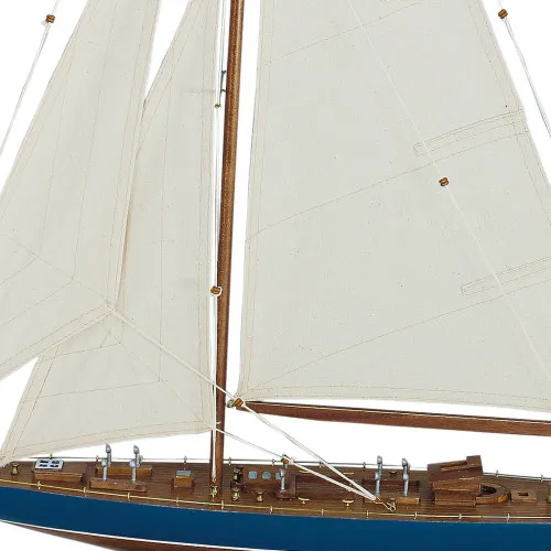 Segel-Yacht – weitere Ansicht