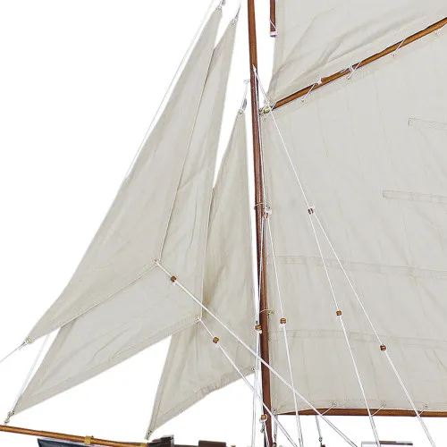 Segel-Yacht – weitere Ansicht