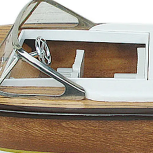 Italienisches Sportboot – weitere Ansicht