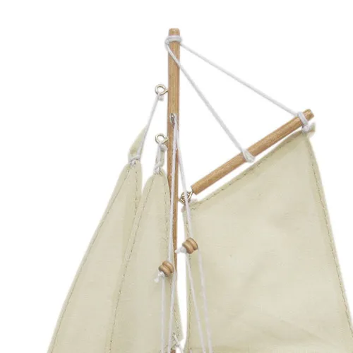 Detailansicht von Segler-Yacht