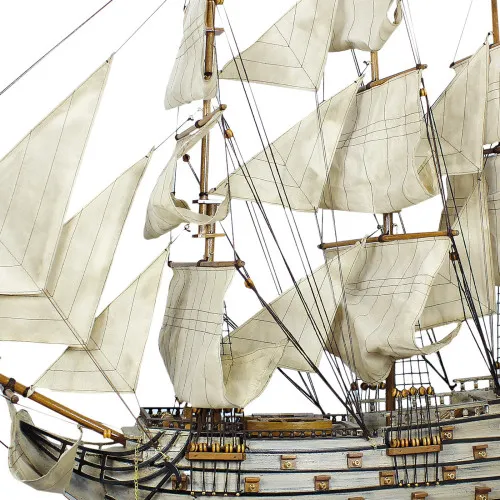 Schiffsmodell - H.M.S.Victory – weitere Ansicht