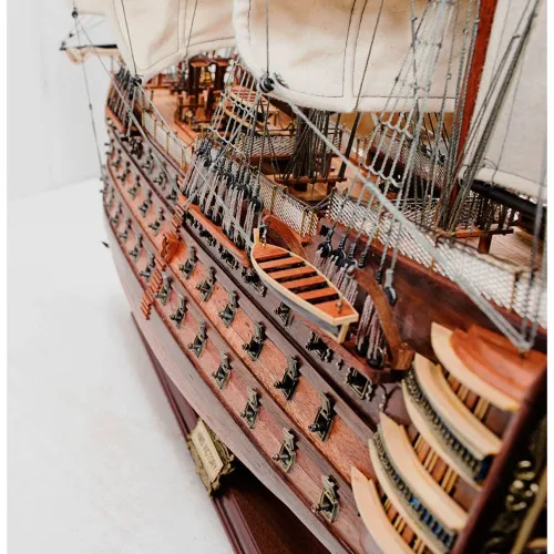 Kriegsschiff - H.M.S. Victory in Nahaufnahme
