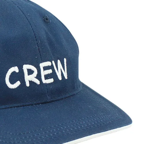 Cap - CREW in Nahaufnahme