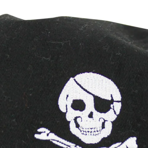 Piraten-Cap – Detail der Oberfläche