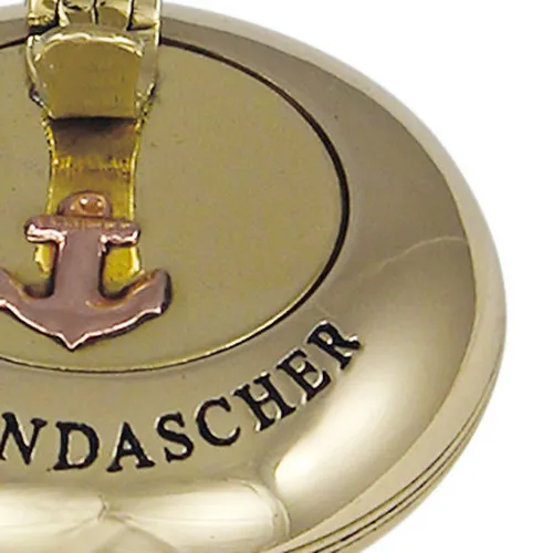 Klappaschenbecher in Nahaufnahme
