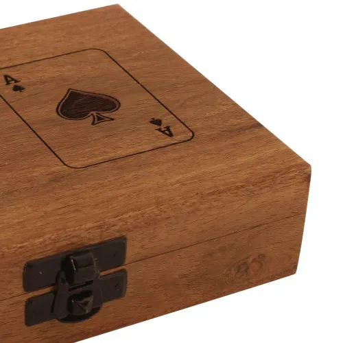 Spielkarten-Box in Nahaufnahme
