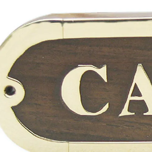 Detailansicht von Türschild CABINE