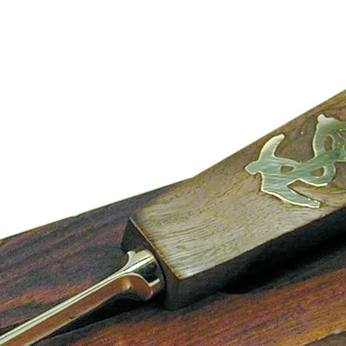 Brieföffner – Detail der Oberfläche