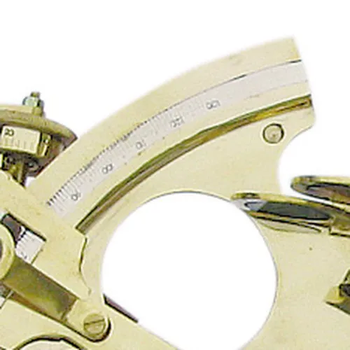 Sextant mit Microeinstellung – Detail der Oberfläche
