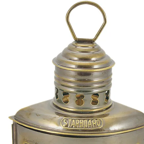 Detailansicht von Steuerbordlampe elektrisch