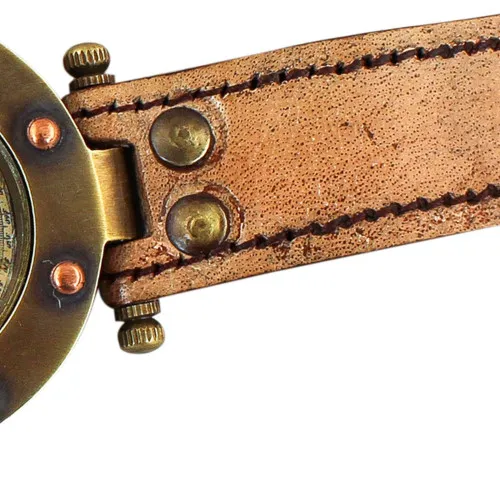 Armband-Kompass in Nahaufnahme