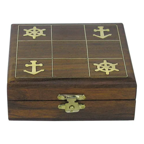 Detailansicht von Spiel - Anker & Steuerrad