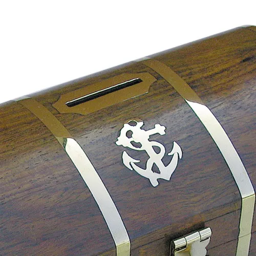 Spardose - Schatztruhe – Detail der Oberfläche
