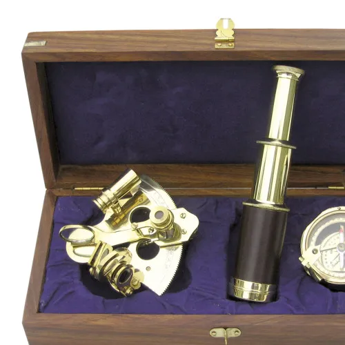 Detailansicht von Marine-Set