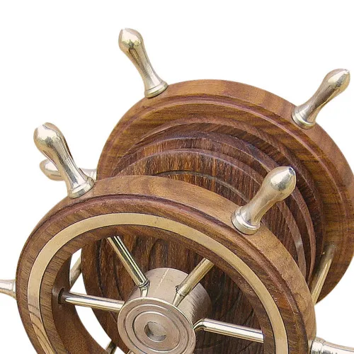Untersetzer im Steuerrad-Ständer – Detail der Oberfläche
