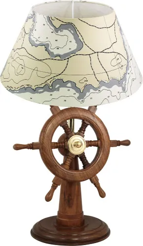 Lampe - Steuerstand Kartenoptik Schirmlampe aus Holz/Messing 55 cm
