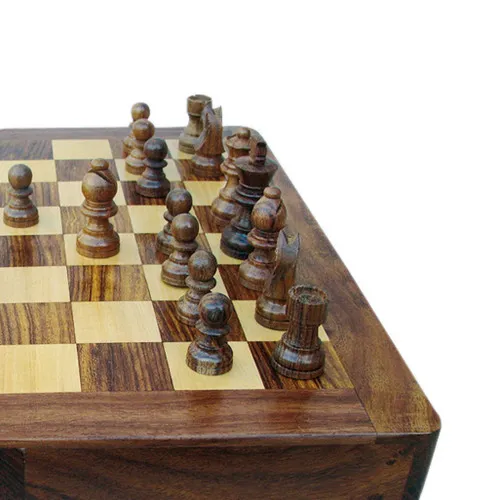 Schach & Backgammon in Nahaufnahme