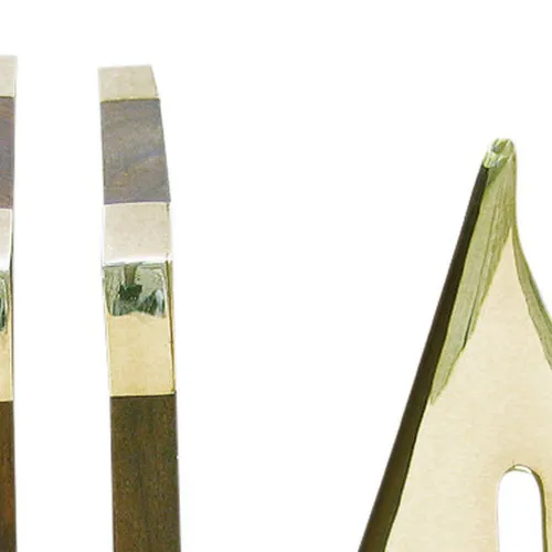 Buchstützen - Segler – Detail der Oberfläche