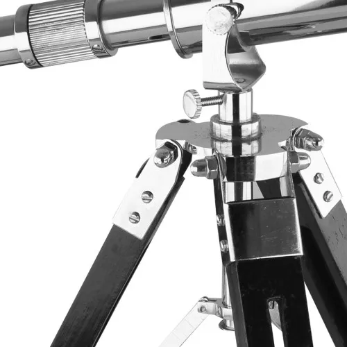 Teleskop auf Stativ – Detail der Oberfläche