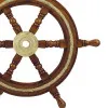 Steuerrad mit Tau in Nahaufnahme
