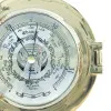 Barometer im Bullauge in Nahaufnahme