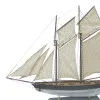 Detailansicht von Segel-Yacht