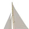 Detailansicht von Segel-Yacht