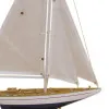 Segel-Yacht - ENTERPRISE in Nahaufnahme