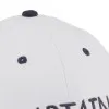 Cap - CAPTAIN – Detail der Oberfläche