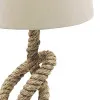 Taulampe mit Schirm in Nahaufnahme