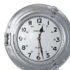 Uhr im Bullauge